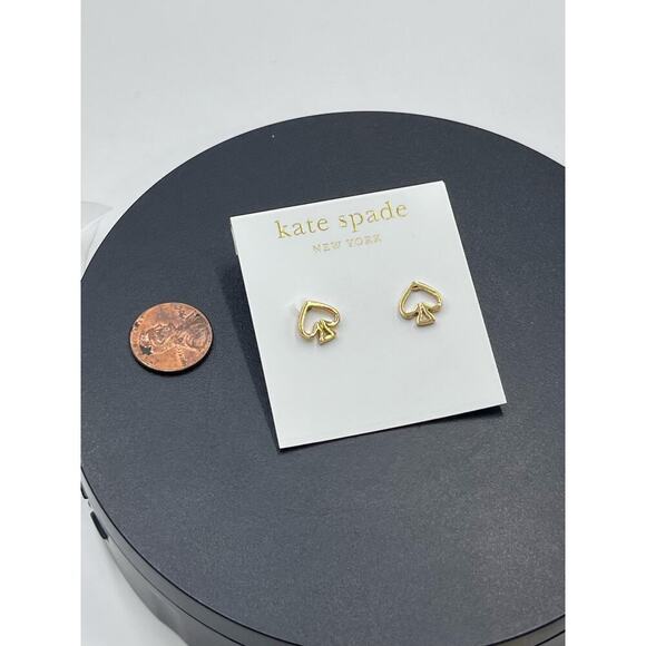 Kate Spade Gold Plated Open Spade Stud Earrings New - Picture 10 of 10